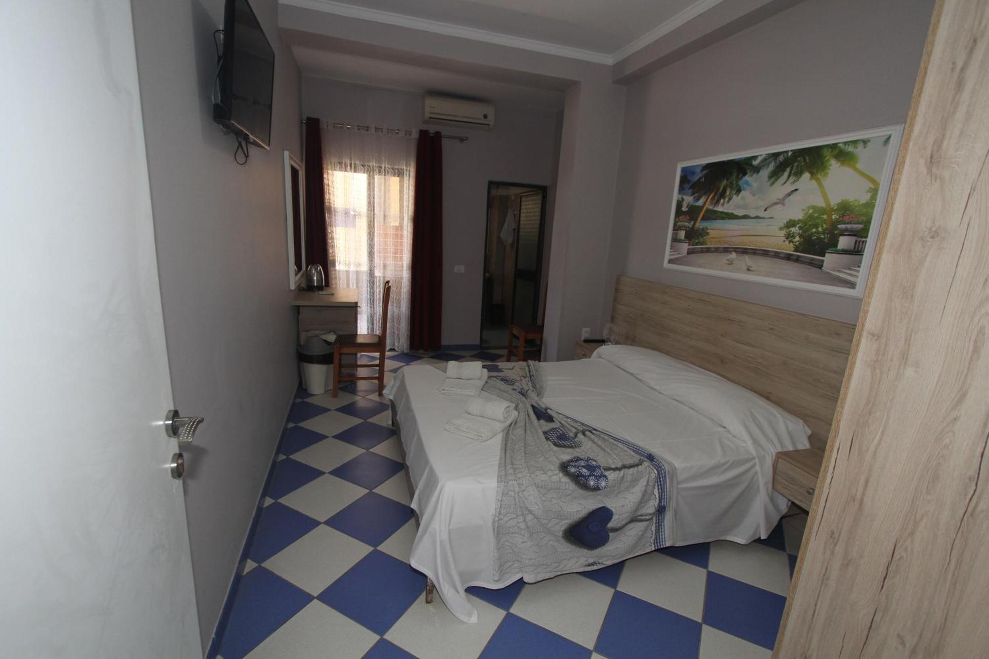 Kompleksi Eli Guest House Durres Exterior photo