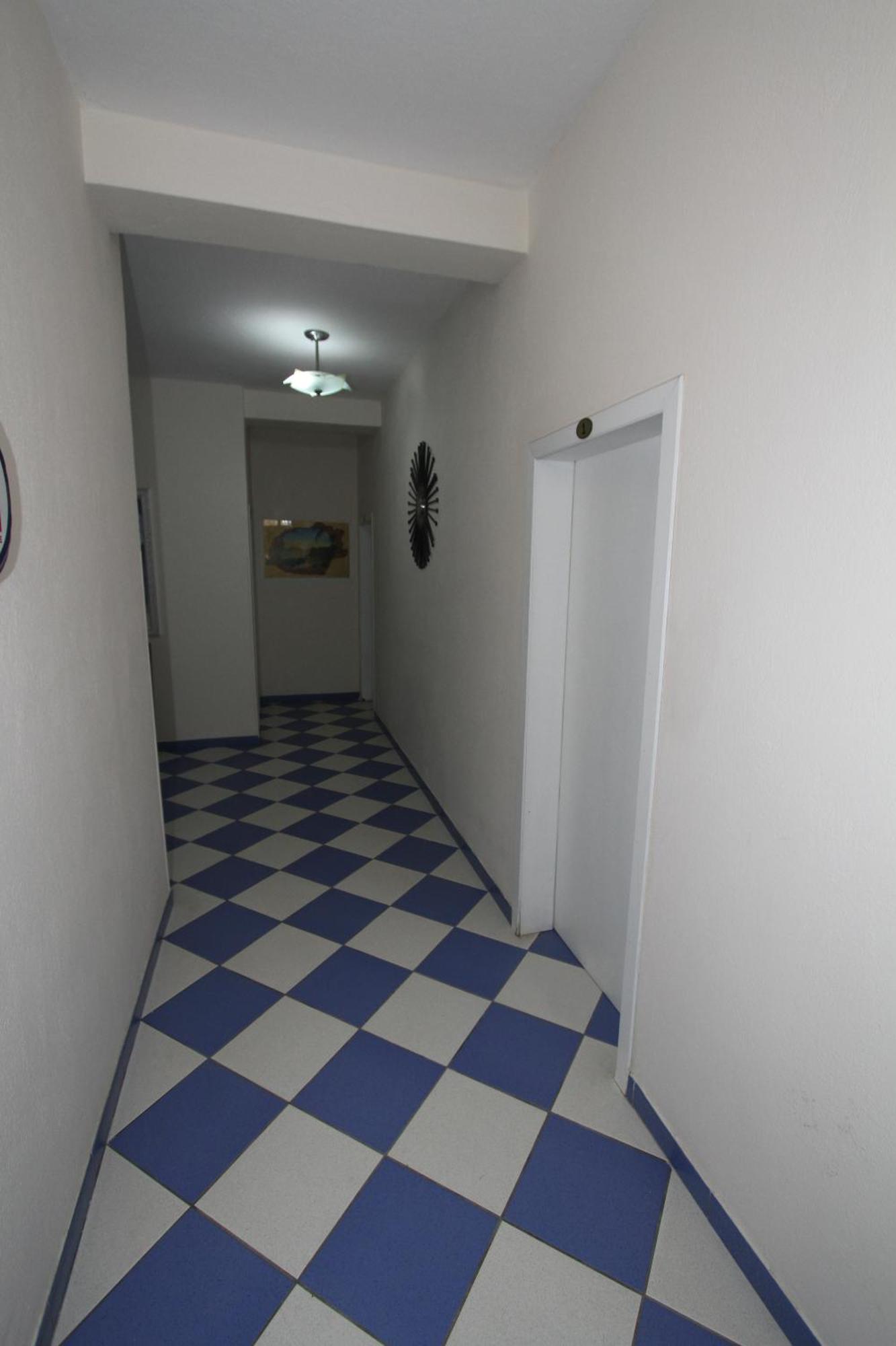 Kompleksi Eli Guest House Durres Exterior photo
